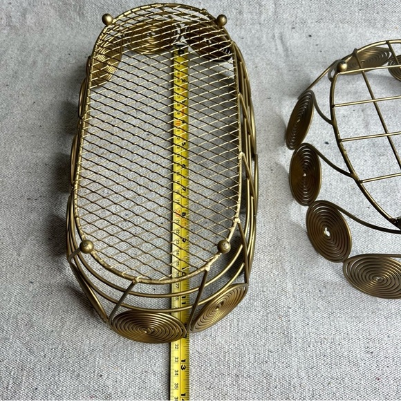 Vtg Mid Century Modern footed gold spiral/coil baskets - Picture 12 of 12